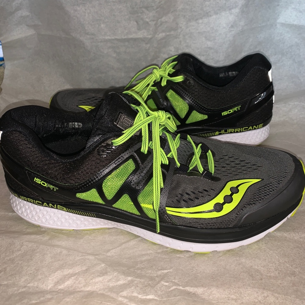 Neon Saucony